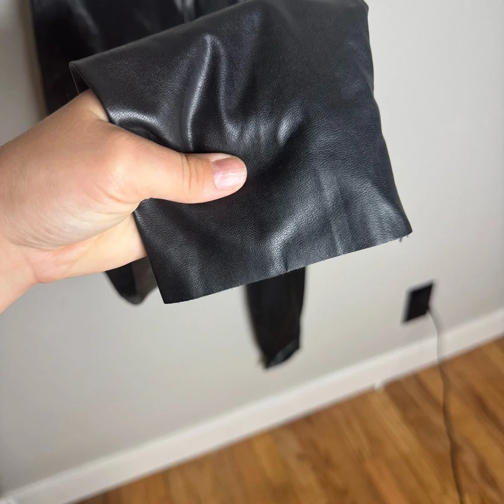 Aritzia Wilfred Free Leather Leggings High Rise Black